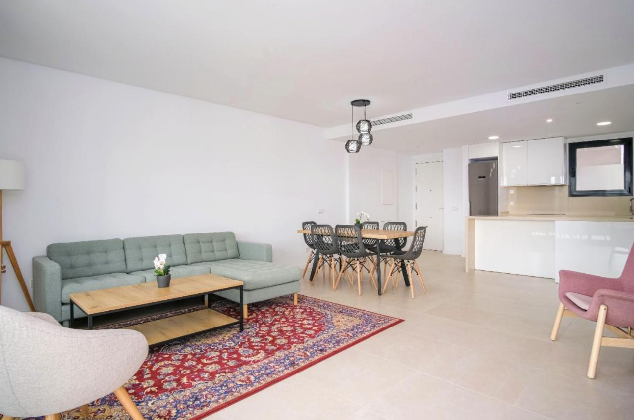 Modern Apartment-Sea View ฟูเอนฮิโรลา ภายนอก รูปภาพ