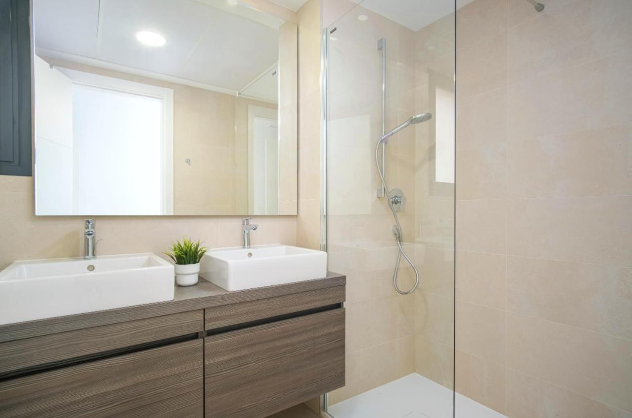 Modern Apartment-Sea View ฟูเอนฮิโรลา ภายนอก รูปภาพ